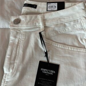 Simply Vera Vera Wang Women's White Jeans brand new with tags